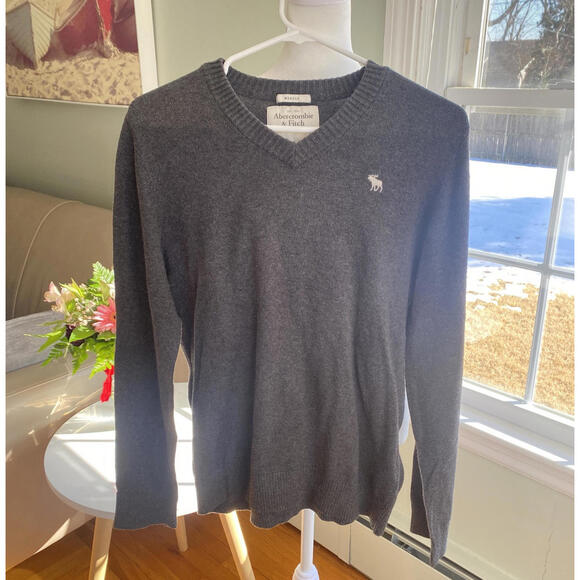 Abercrombie & Fitch Muscle Size‎ Small Mens Cashmere Blend Pullover Sweater Gray - Picture 1 of 5